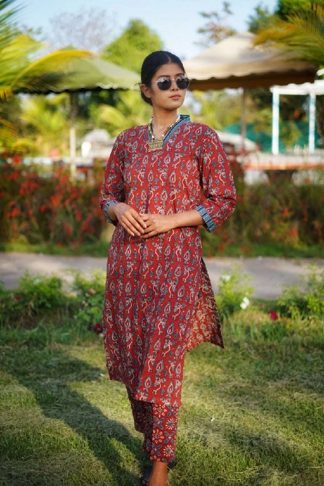 Ajrakh Hand Block Printed V-neck Red-Kurti Set - Image 9