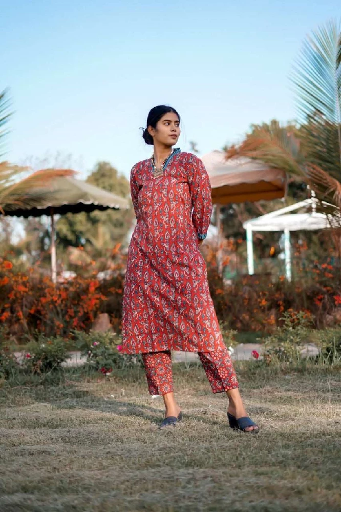Ajrakh Hand Block-Print Cotton Red Cigarette Pant - Image 4