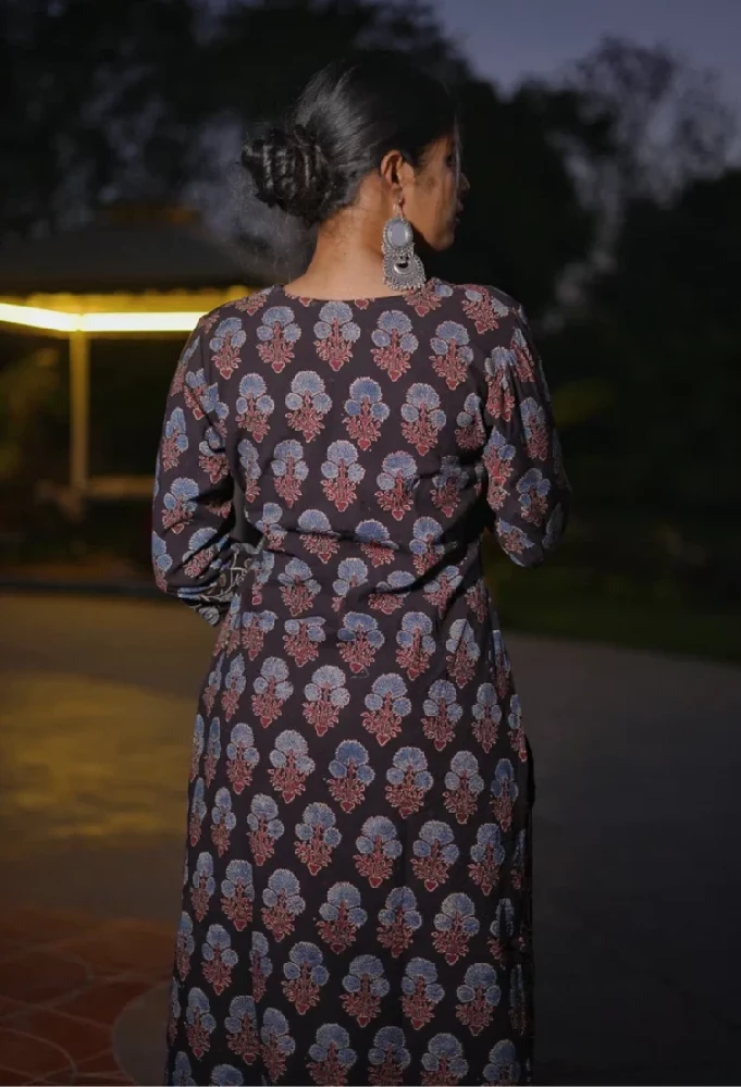 Ajrakh Hand-Block Printed Black Handloom Kurti Set - Image 5