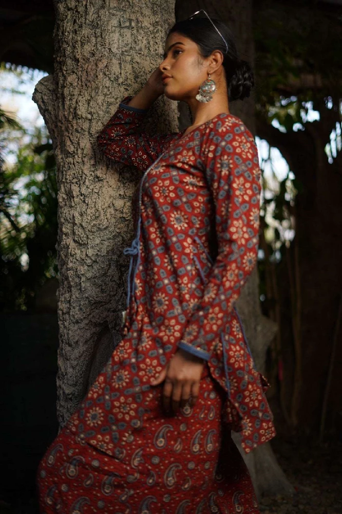 Angrakha style cotton Ajrakh Hand-Block Printed Red Handloom Kurti - Image 2