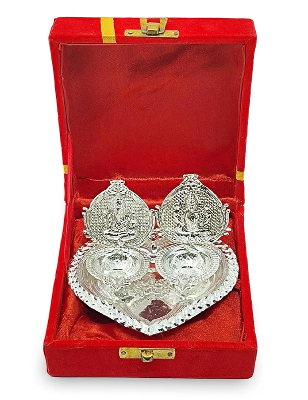 Bengalen German Silver Diya with Red Velvet Gift Box Ganesh Lakshmi Design Idol Dia Bengalen German Silver Diya with Red Velvet Gift Box Ganesh Lakshmi Design Idol Dia-Pack Size-100 g