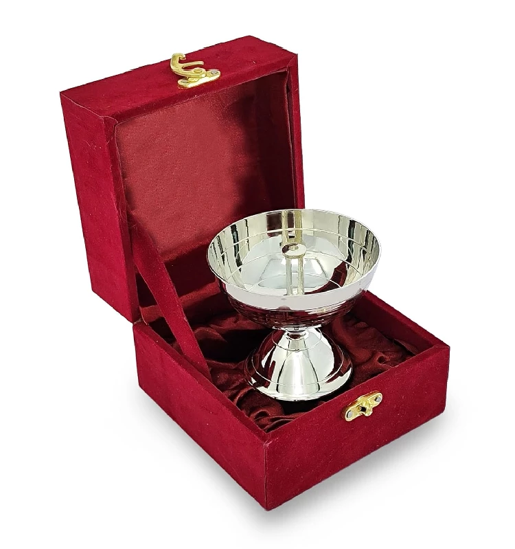 Bengalen Silver Plated Piyali Diya with Red Velvet Gift Box Traditional Oil Panchmahal Deepam Lamp Bengalen Silver Plated Piyali Diya with Red Velvet Gift Box Traditional Oil Panchmahal Deepam Lamp-Pack Size-100 g