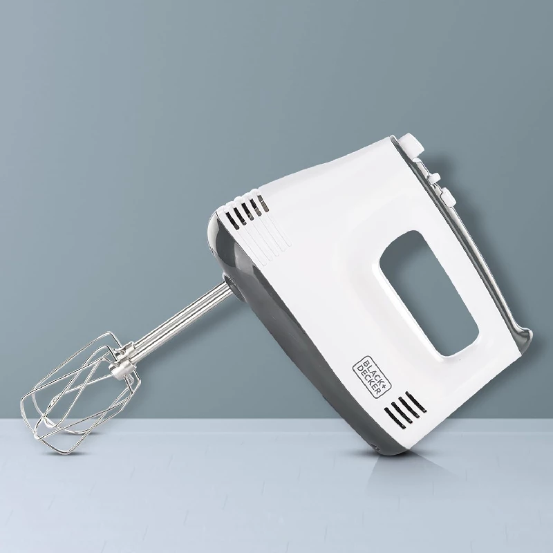 Black+Decker 300 Watts Hand Mixer - Image 3