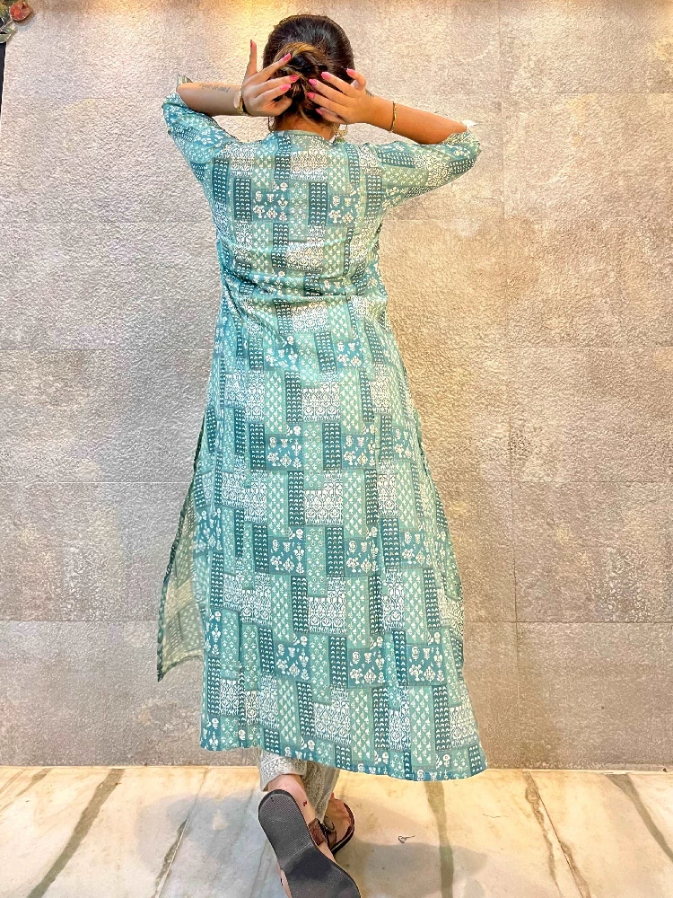 Blue With White Details Printed Cotton Kurti - Image 3