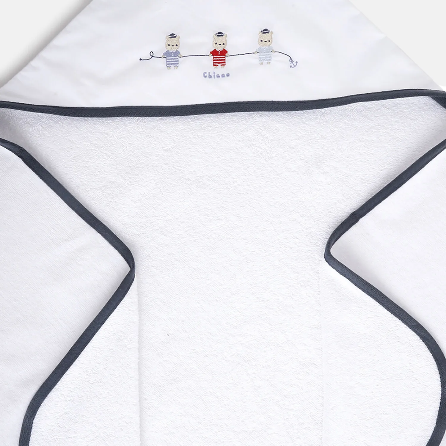 Chicco Boys White Woven Bathwrap - Image 10