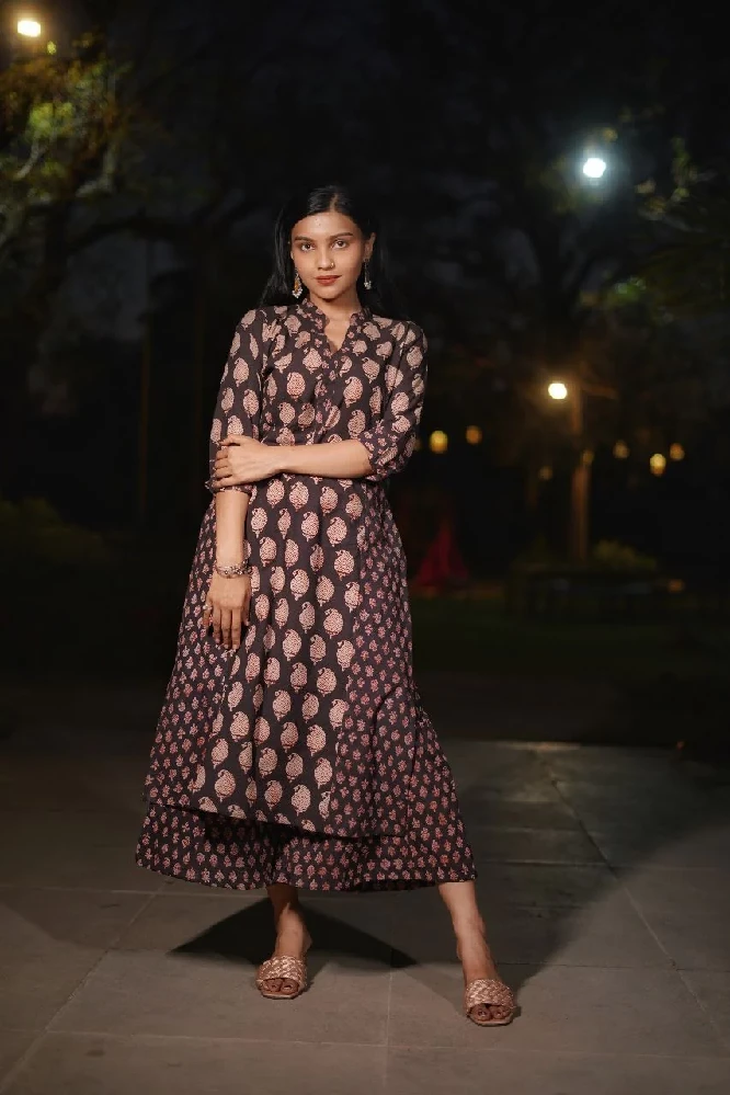 Cotton Black Kurta with Bagru Hand Block-Print - Image 2