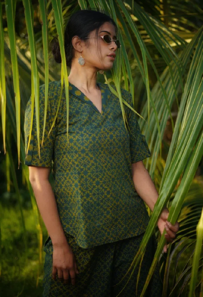 Cotton Green Handloom Kurta with Ajrakh Hand-Block Prints - Image 5