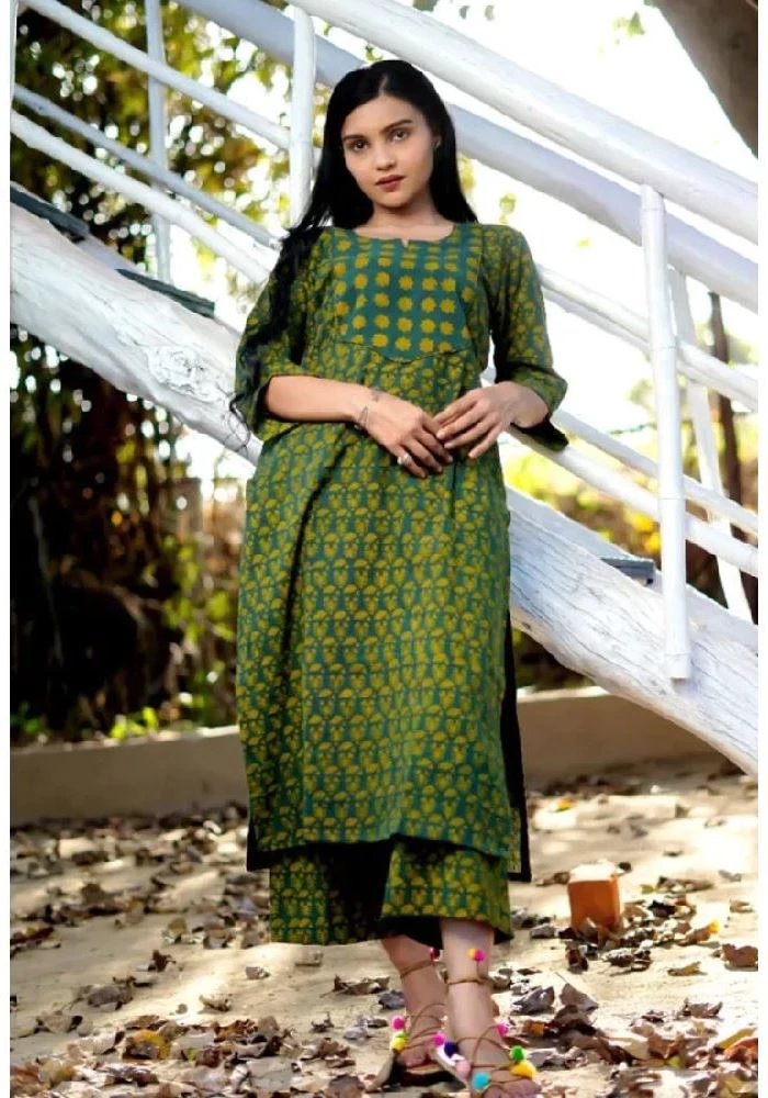 Cotton Handloom Green Kurti with Ajrakh Hand-Block Pattern