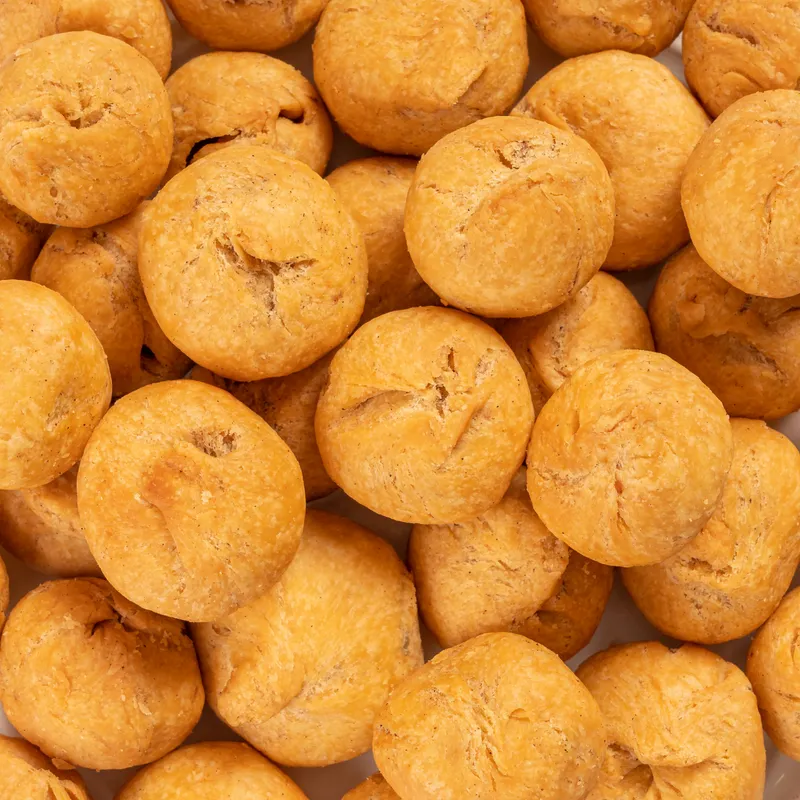 Dadus Mithai Vatika Dry Kachori Dadus Mithai Vatika Dry Kachori-Pack Size-250 g