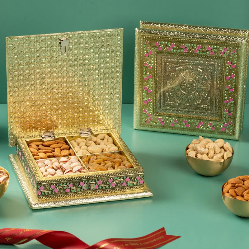 Dadus Mithai Vatika Dryfruit Box Option - 6