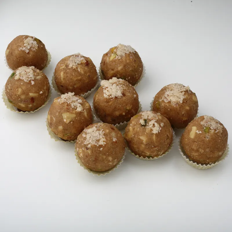 Dadus Mithai Vatika Gond Laddu Dadus Mithai Vatika Gond Laddu-Pack Size-250 g