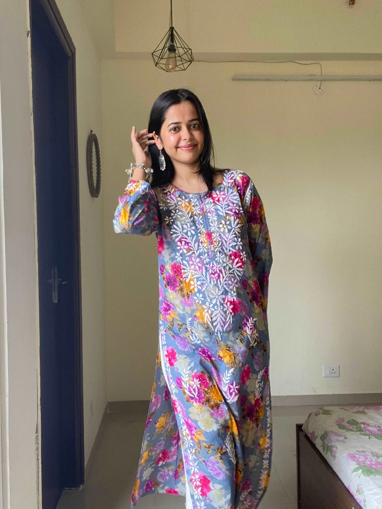 Flowery Purple Cotton Kurti with White Chikankari Embroidery - Image 3