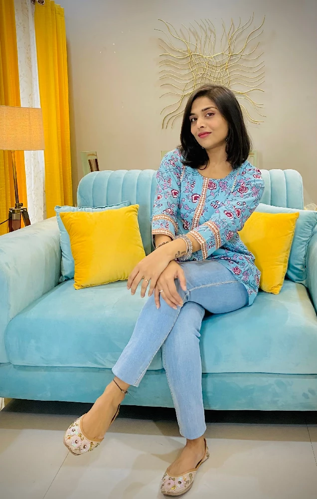 Flowy Flower Baby Blue Top - Image 4