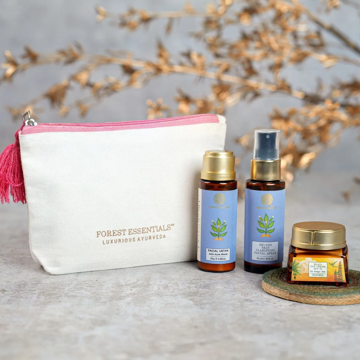 Forest Essentials Anti Acne & Pigmentation Kit Forest Essentials Anti Acne & Pigmentation Kit-Pack Size-Pack of 3