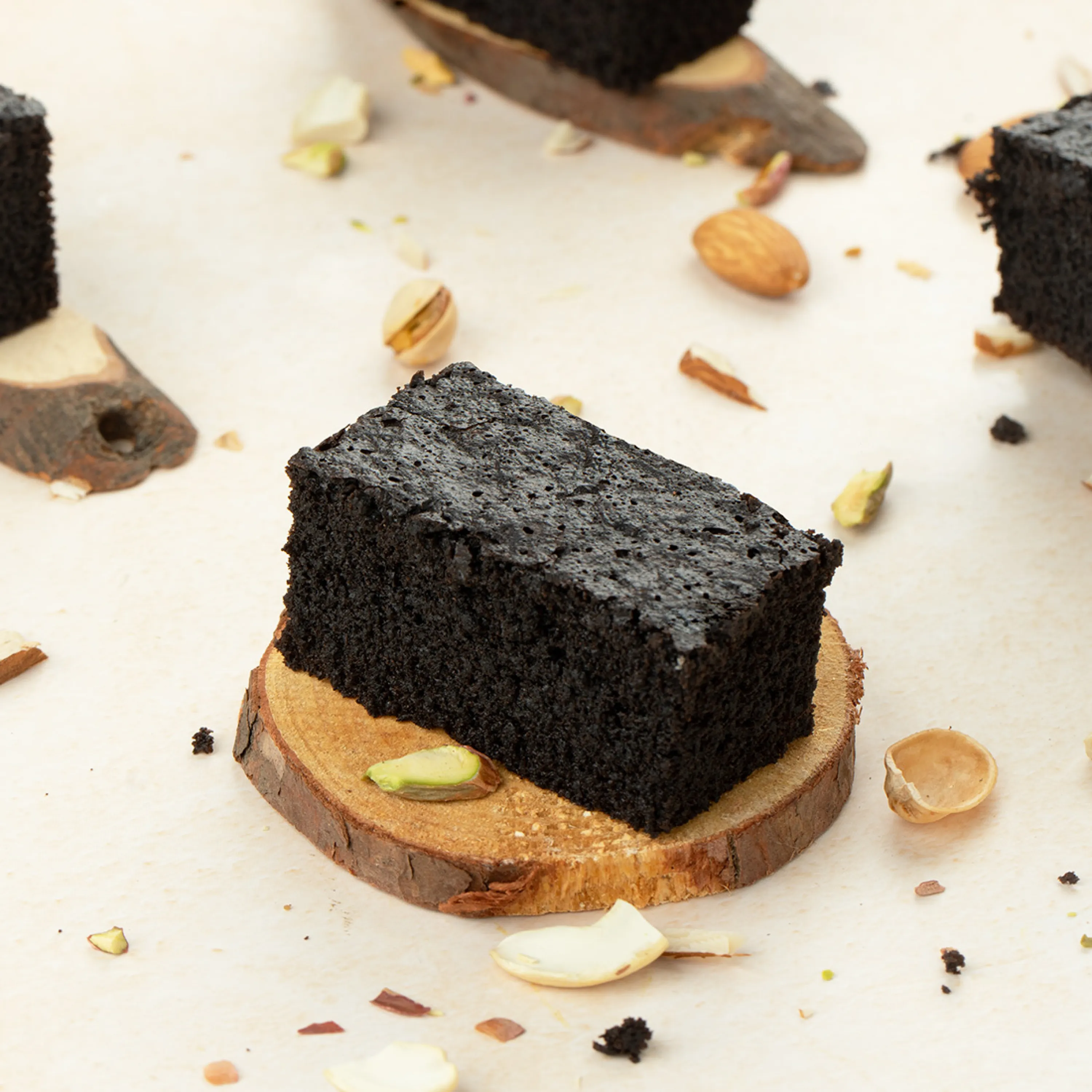 G Pulla Reddy Chocolate Brownie Cake G Pulla Reddy Chocolate Brownie Cake-Pack Size-200 g