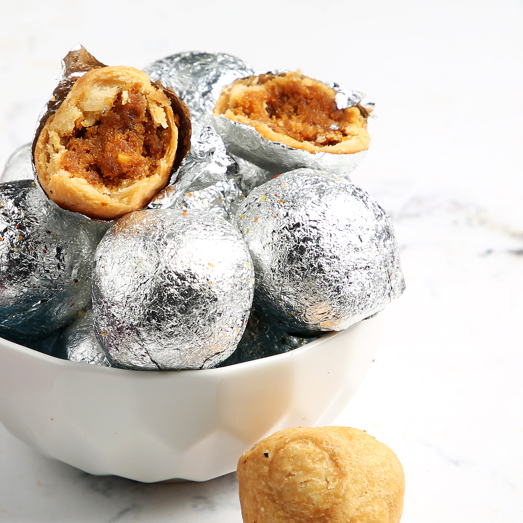 Ganesh Gruh Udyog Special Dry Fruit Kachori - Image 1