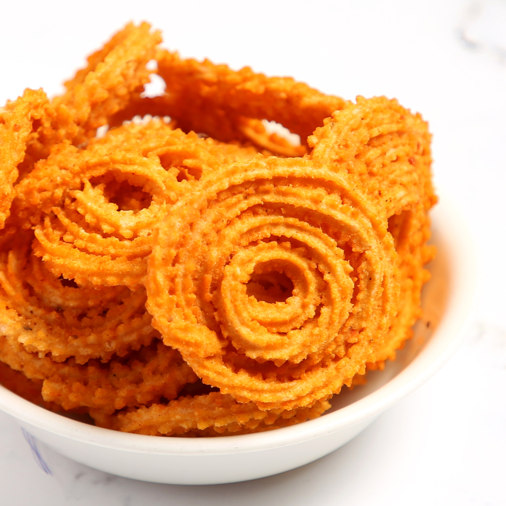Ganesh Gruh Udyog Tomato Chakri Ganesh Gruh Udyog Tomato Chakri-Pack Size-100 g