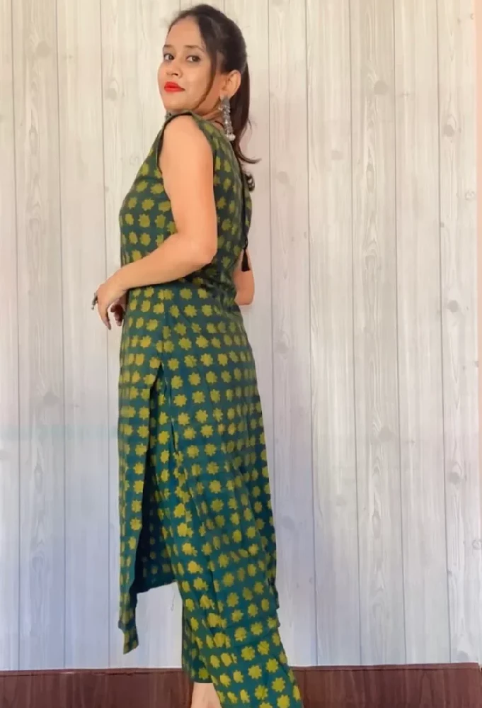 Green Cigarette Pants with Ajrakh Hand-Block Print - Image 2