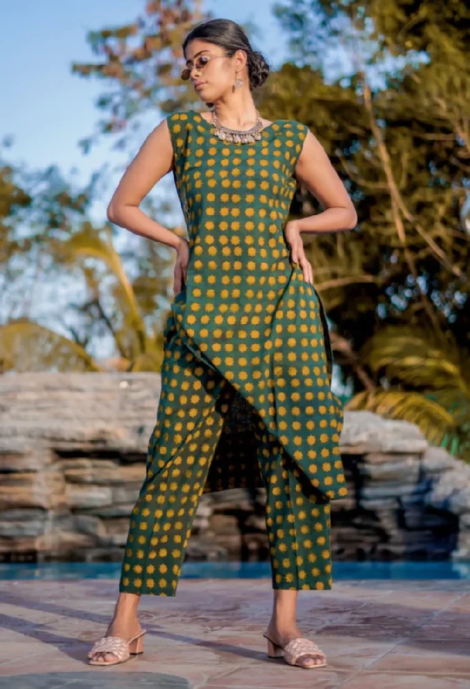 Green Cigarette Pants with Ajrakh Hand-Block Print - Image 3