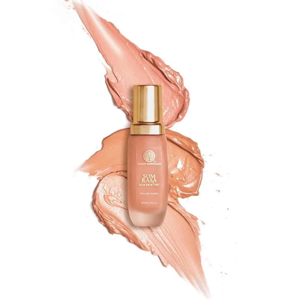 Forest Essentials Gulaab Pankh Som Rasa Silk Skin Tint - Image 4
