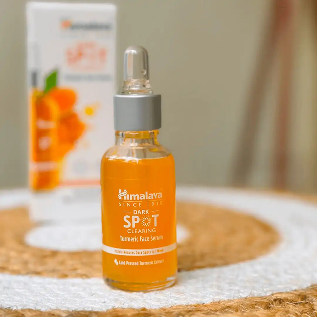 Himalaya Dark Spot Clearing Turmeric Face Serum - Image 1