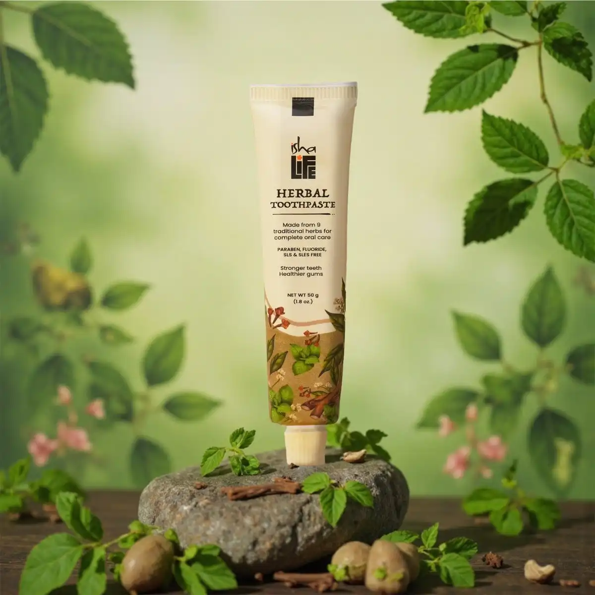 Isha Life Herbal Toothpaste - Image 6