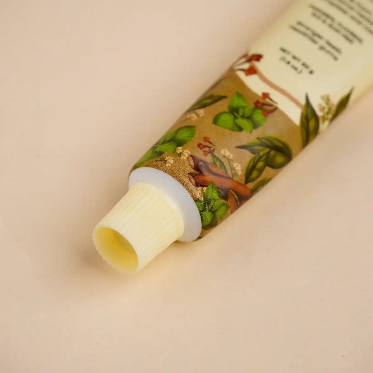 Isha Life Herbal Toothpaste - Image 8