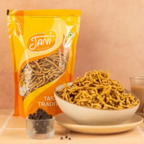 Jani Farsan Double Mari Gathiya Jani Farsan Double Mari Gathiya-Pack Size-200 g