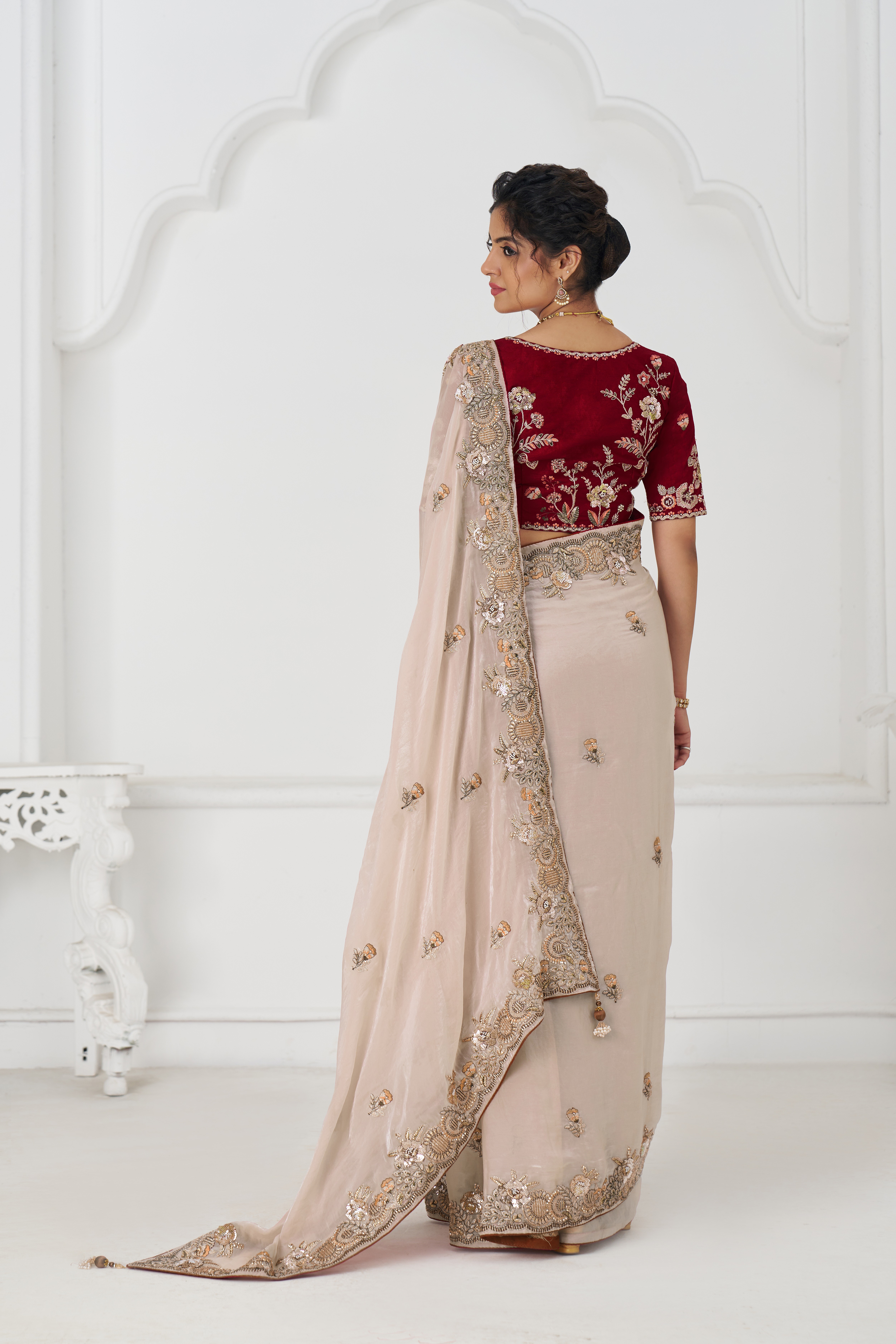 Kesar Fab Eleganza Chiku Fendi Silk Saree - Image 6