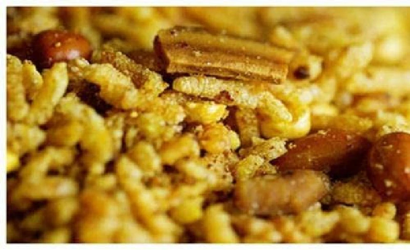 Kondaji Chivada Nashik Special Chivda with Onion Garlic - Image 2