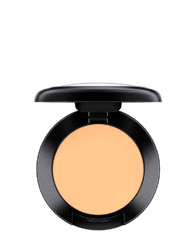 M.A.C Studio Finish SPF 35 Concealer - Image 3