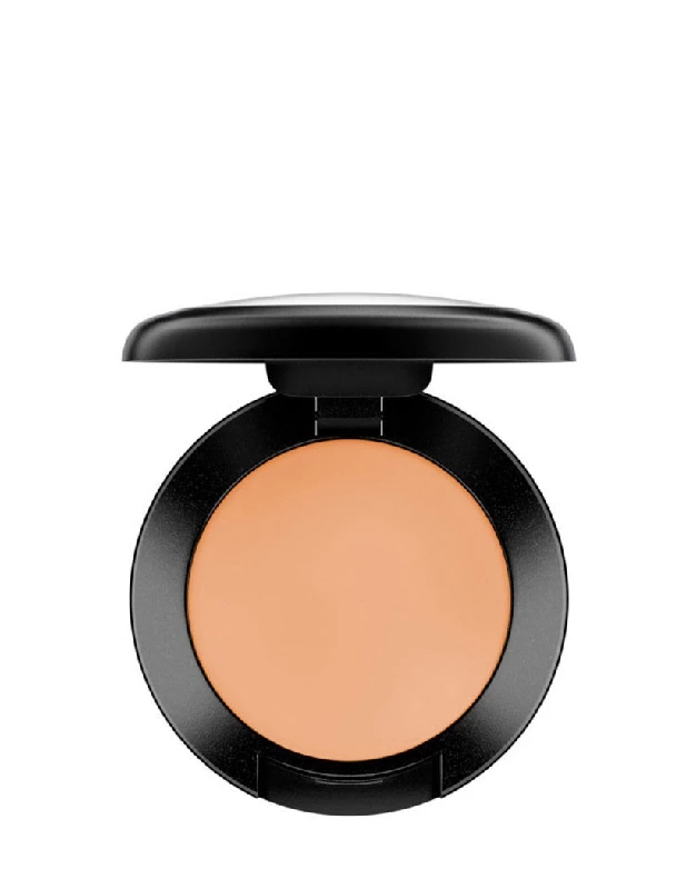 M.A.C Studio Finish SPF 35 Concealer - Image 11