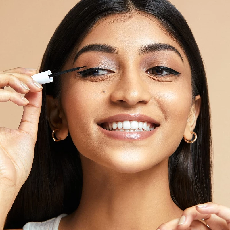 Mamaearth Soothing Waterproof Eyeliner - Image 4