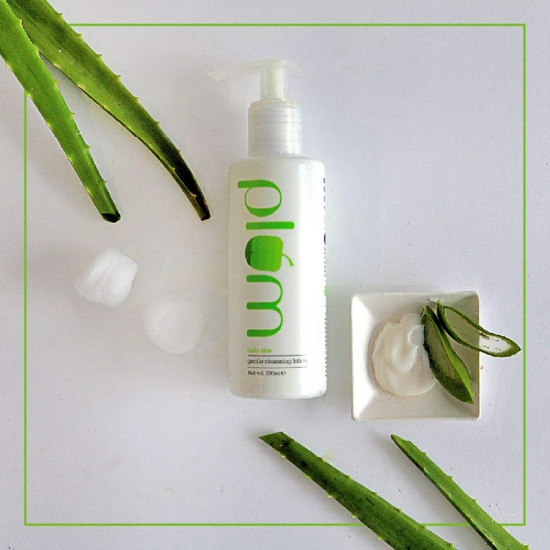 Plum Hello Aloe Gentle Cleansing Lotion - Image 5
