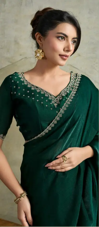 Roykals Green Fendy Chiffon Blooming Designer Saree with Latkan - Image 2