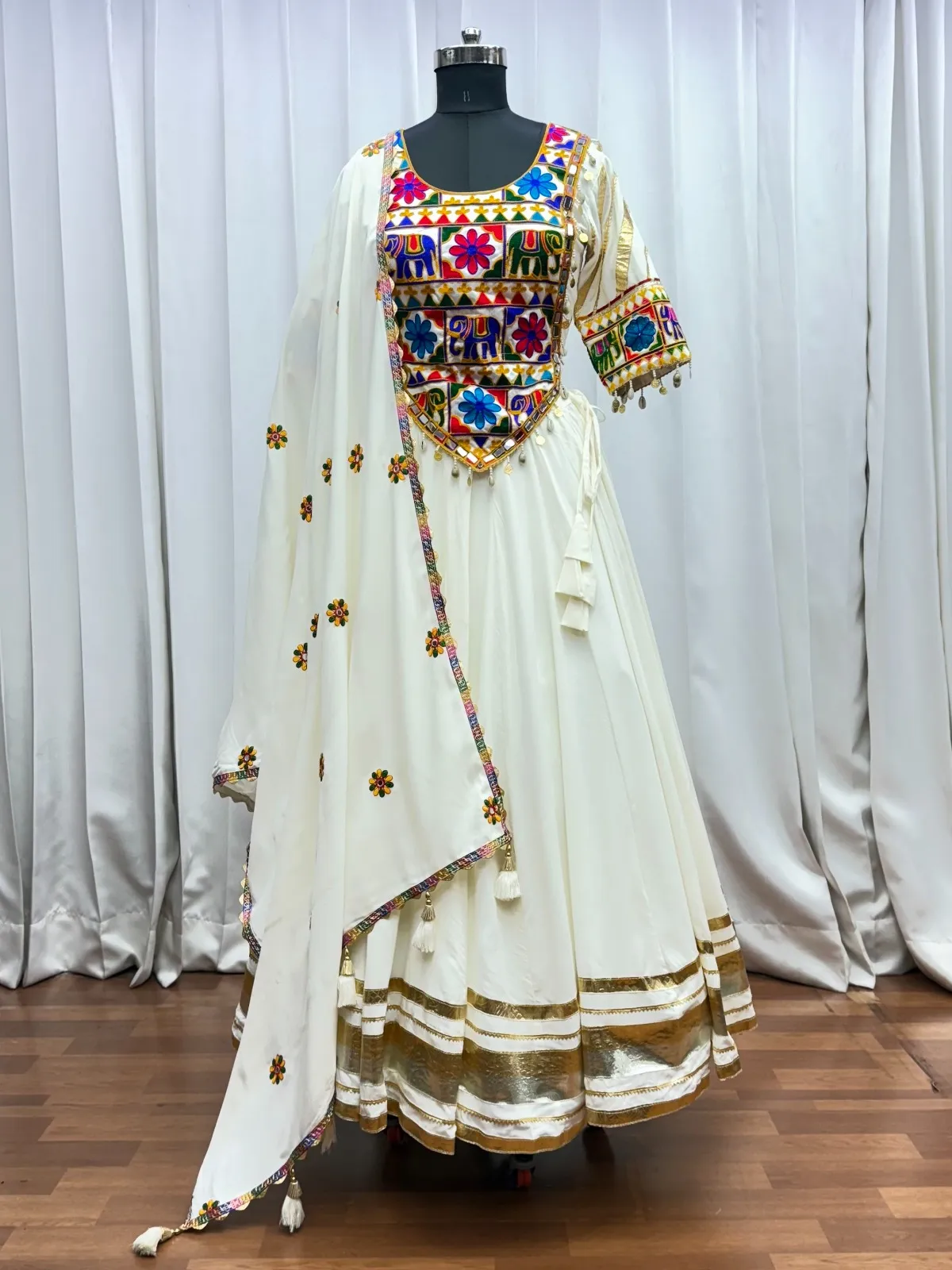 Roykals Navratri Lehenga Choli in All White - Elegant Classic Stitched - Image 5