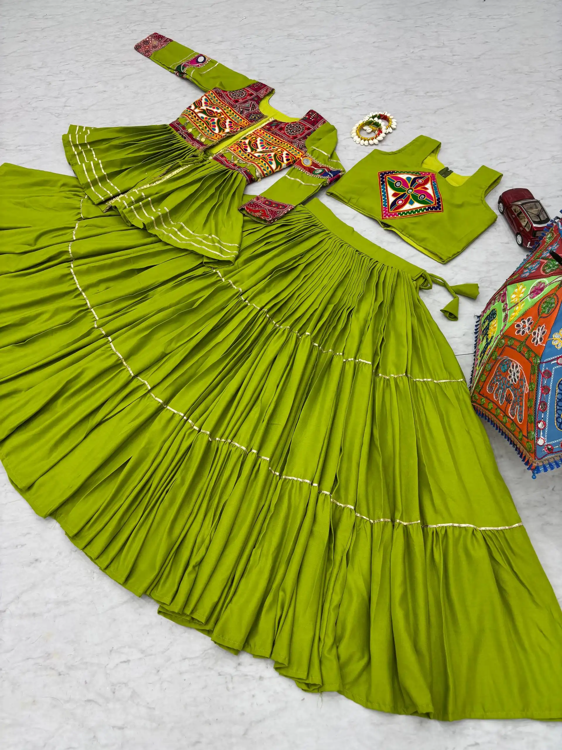 Roykals-Navratri-Special-Classy-Designer-Lehenga-Choli-Emerald-Green-RT13466-212994-M-6.webp