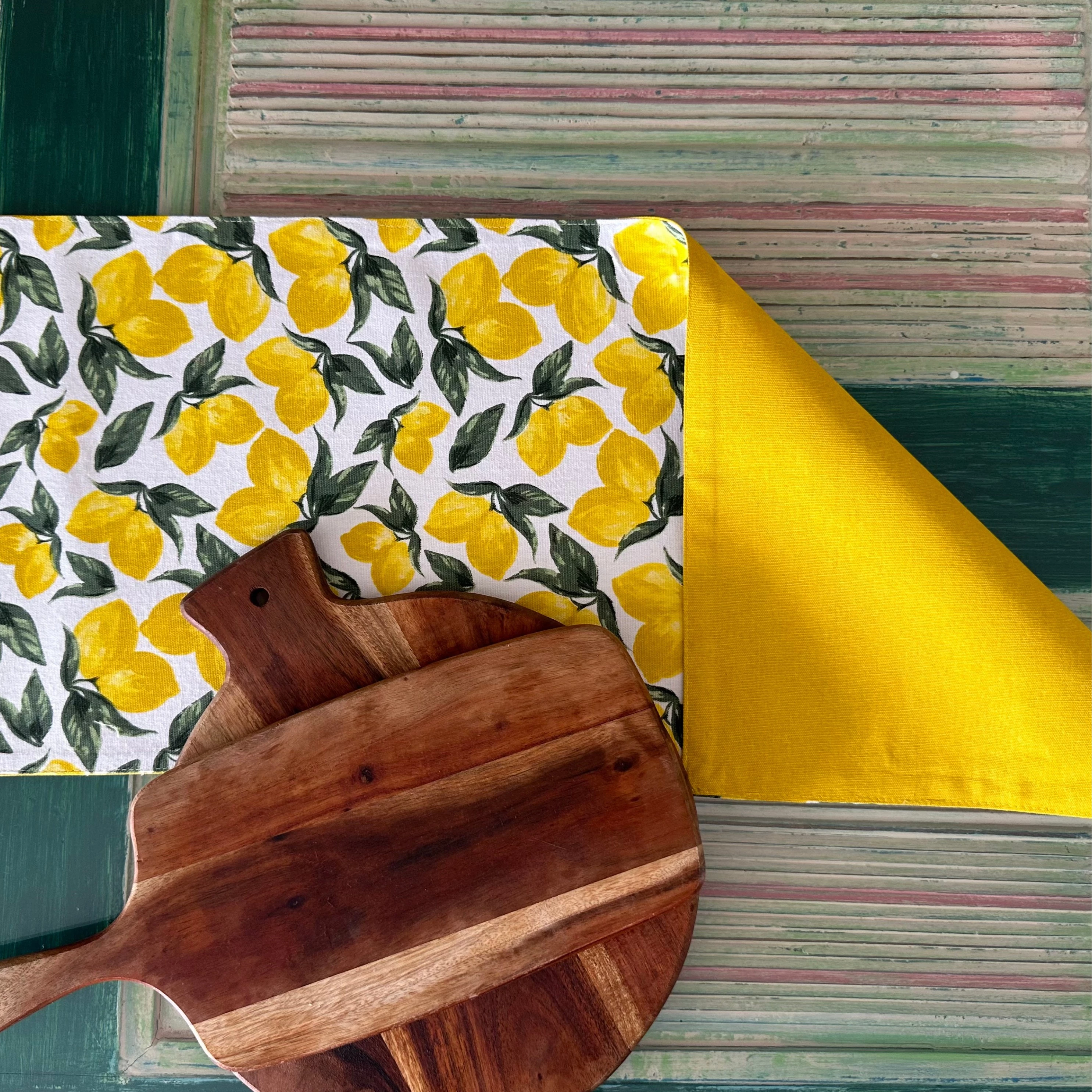Oak & Lily Combo Set of Table Runner and Placemats Lemon Print - Image 8