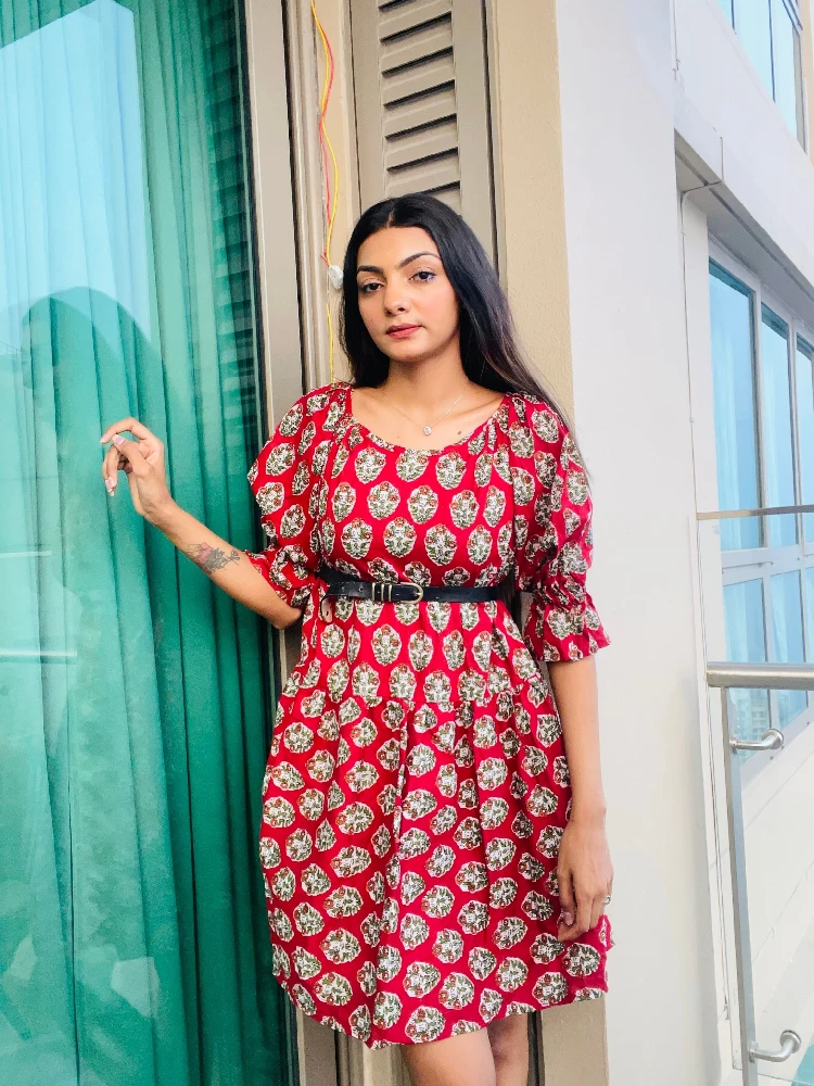 Sangria Red Print Short Dress - Image 3
