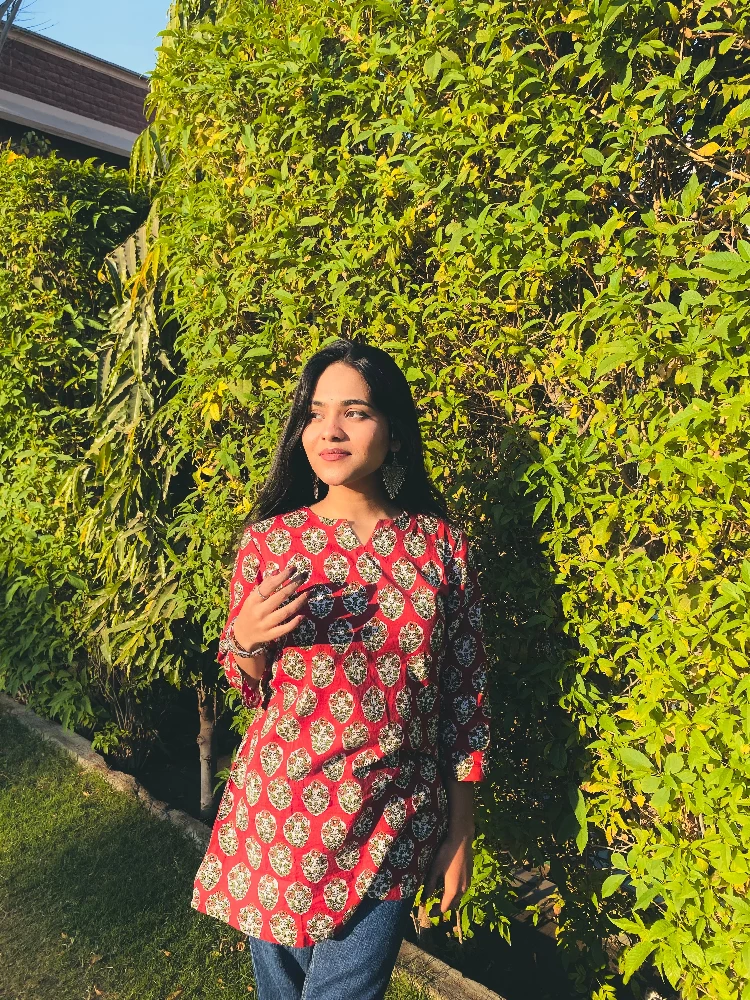 Sangria Red Sanganeri Hand Print Short Kurti - Image 5