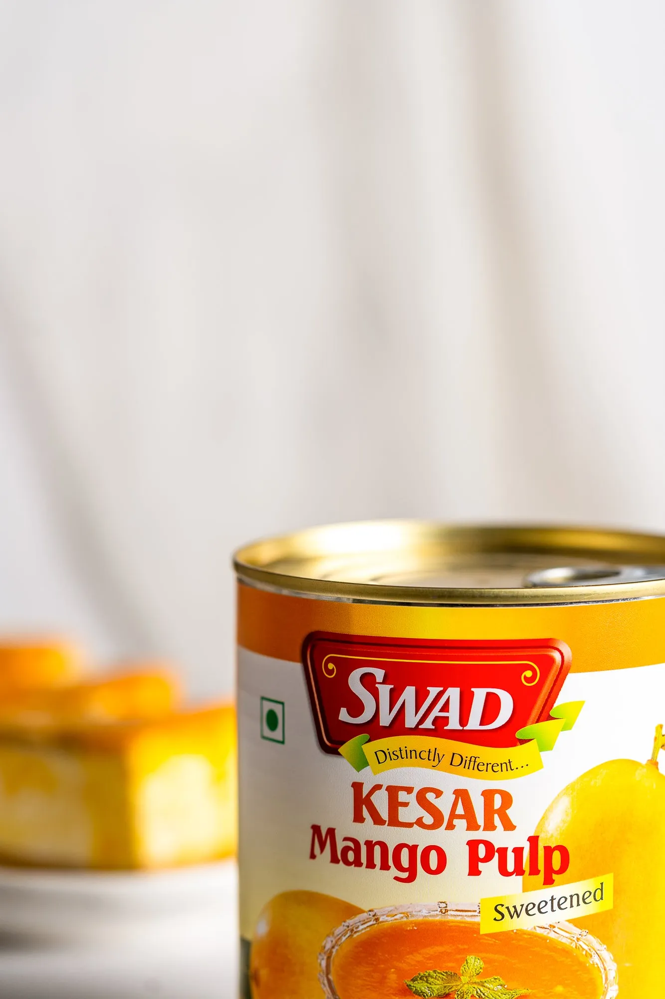 Swad Kesar Mango Pulp - Image 4