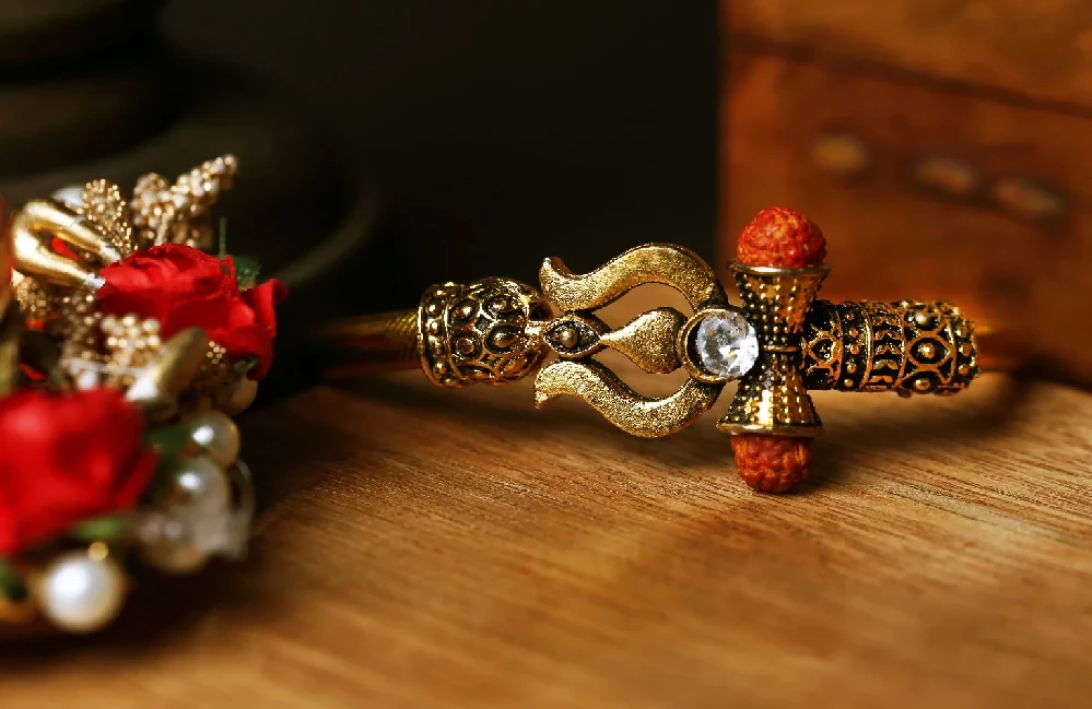 Trishul Rakhi - Image 1