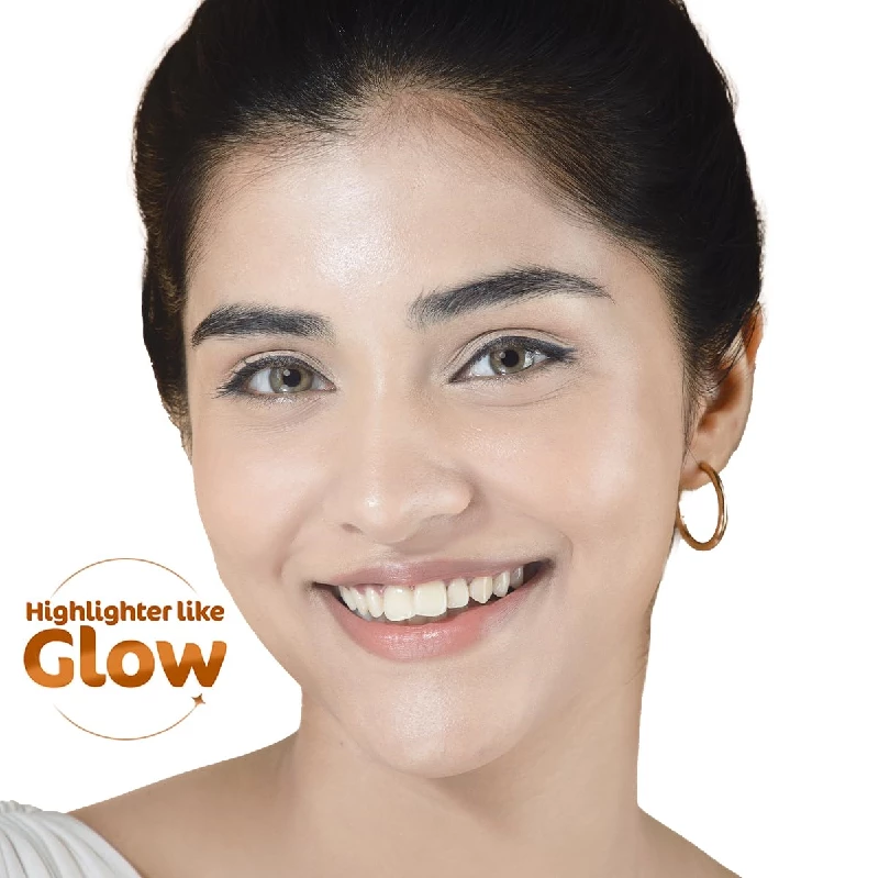Vitamin C Daily Glow Lumi Cream with Vitamin C and Turmeric for Moisturizing Glow - Image 9