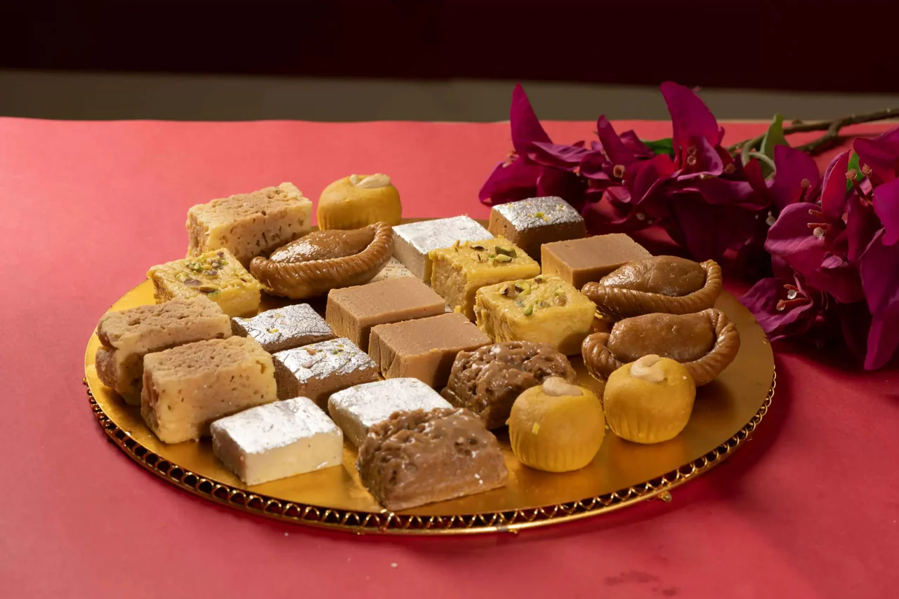 G Pulla Reddy Assorted Sweets - Image 12