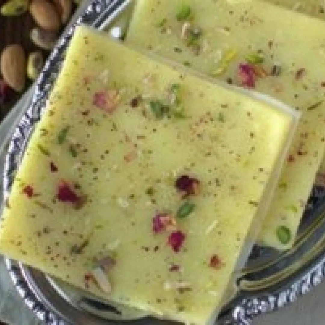 24 Carats Mithai Magic Chandni Ice Halwa | Authentic Gujarati Sheet Sweet | Melt-in-Mouth Festive Mithai