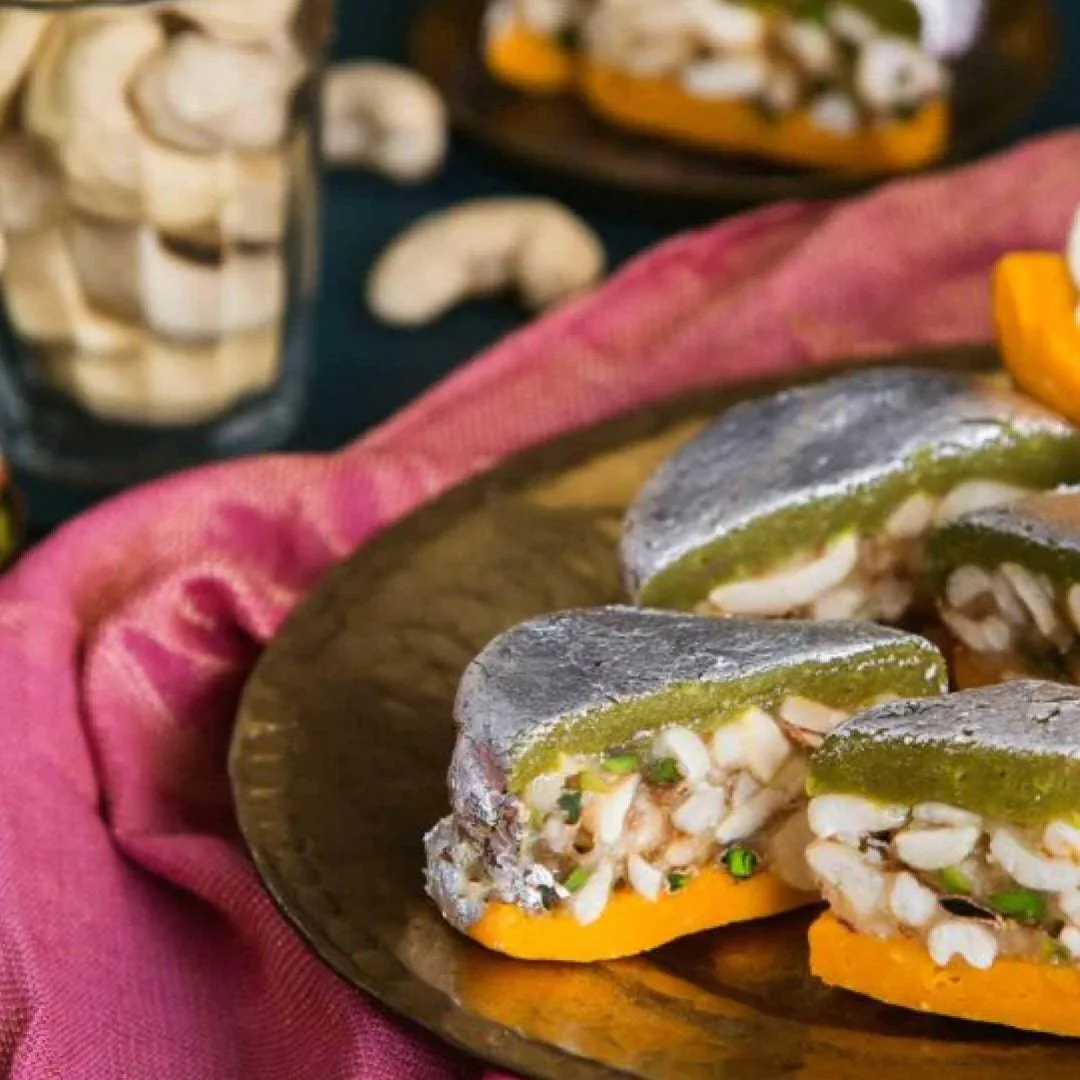 24 Carats Mithai Magic Chandni | Authentic Surat Ice Halwa | Cardamom Flavored Gujarati Sweet 500 gm