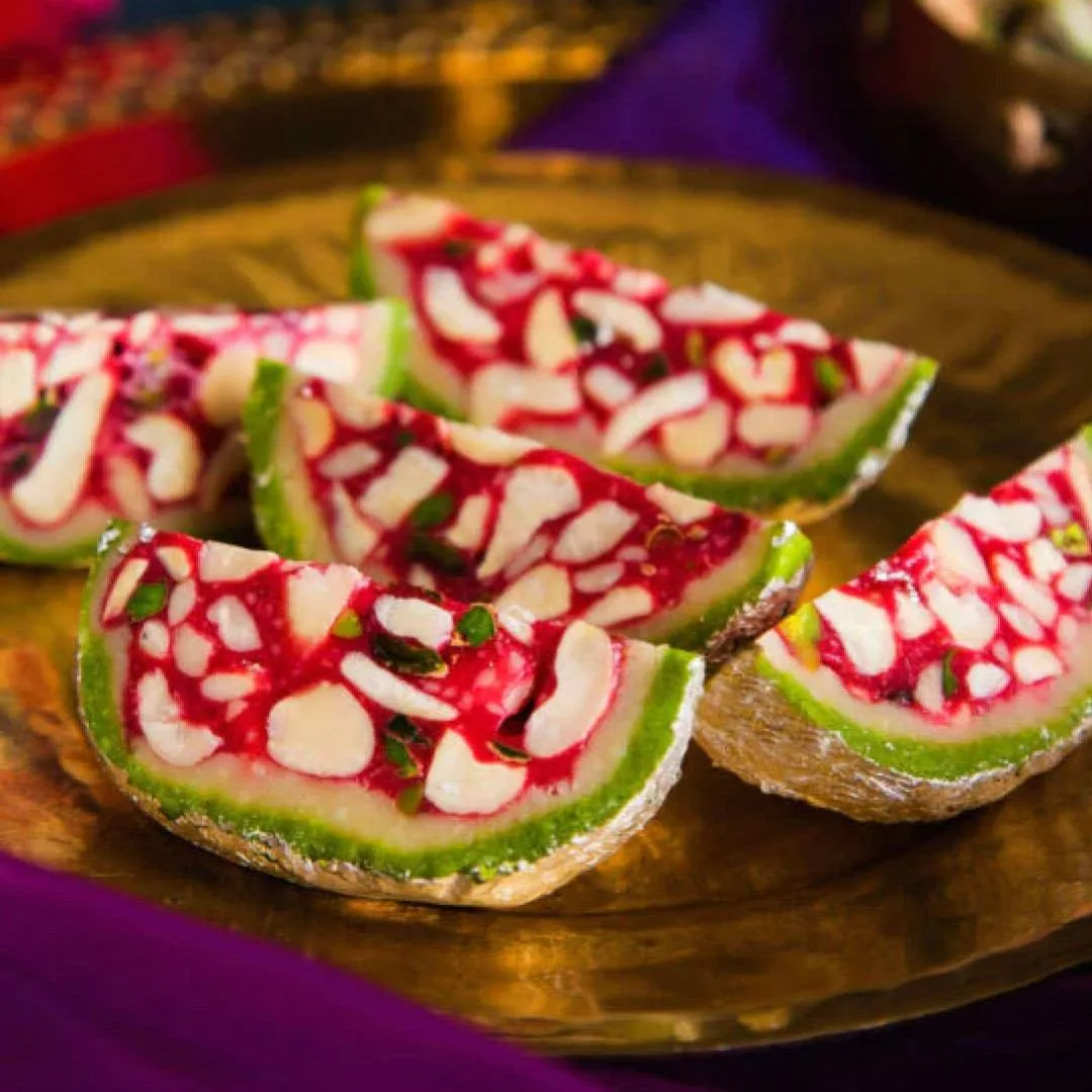 24 Carats Mithai Magic Kalingar | Authentic Surti Mawa Sweet | Traditional Indian Dessert
