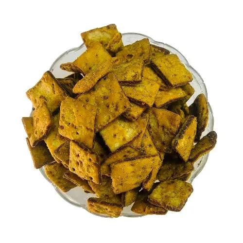 Bhole G Namkeen & Wafers Methi Sandwich Puri | Authentic Gujarati Teatime Snack | Crispy Fenugreek Farsan 400 gm