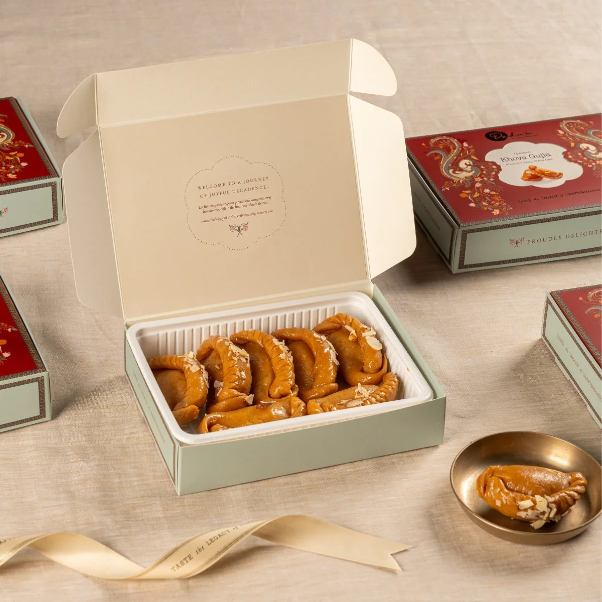 Dadu's Khova Gujia | Traditional Deep-Fried Sweet | Crispy Pastry with Rich Khoya and Nut Filling-1