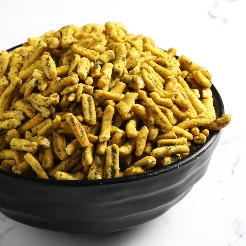 Falguni Gruh Udyog Bhavnagri Gathiya | Traditional Gujarati Namkeen | Authentic Besan Snack 200 gm